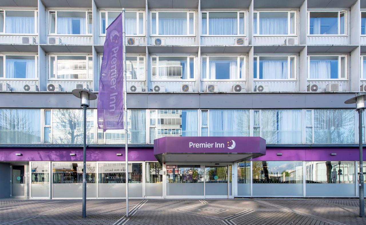 Premier Inn Saarbruecken City Centre Exterior photo